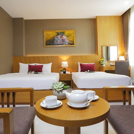Golda Hotel Хошимін Екстер'єр фото