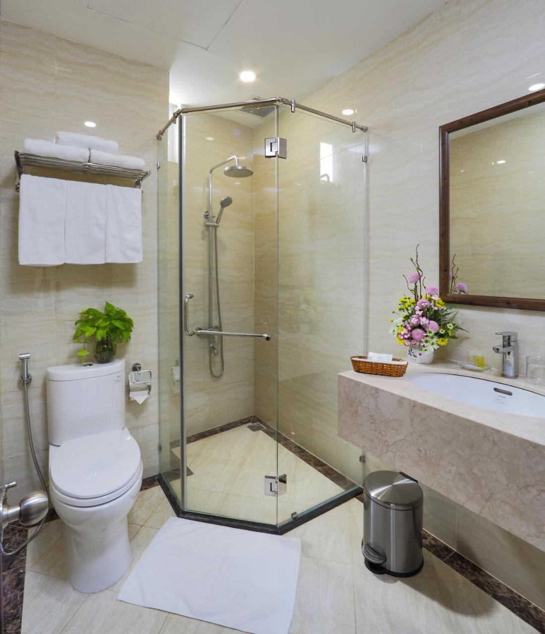 Golda Hotel Хошимін Екстер'єр фото