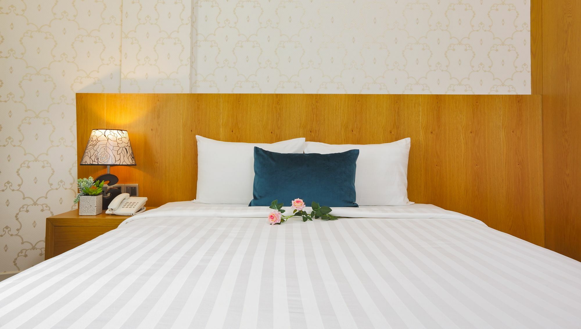 Golda Hotel Хошимін Екстер'єр фото