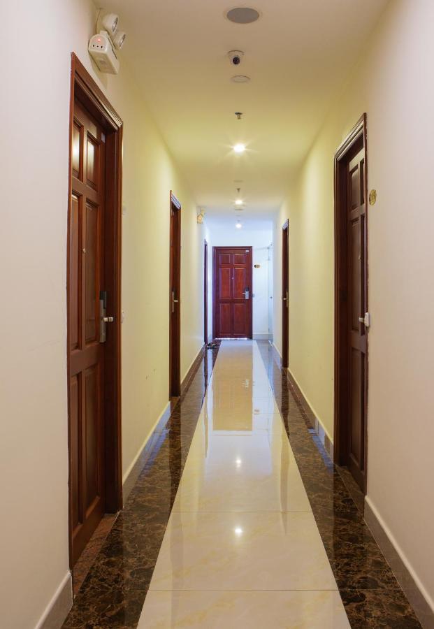 Golda Hotel Хошимін Екстер'єр фото